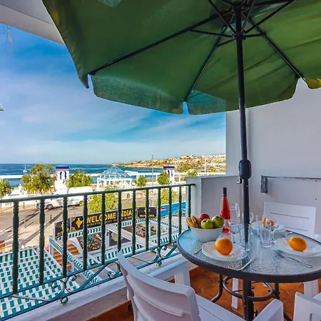 Luxury Sea View Apartment *
